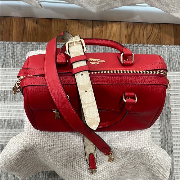 Coach  Rowan Red Leather Women's Bag - Picture 12 of 12